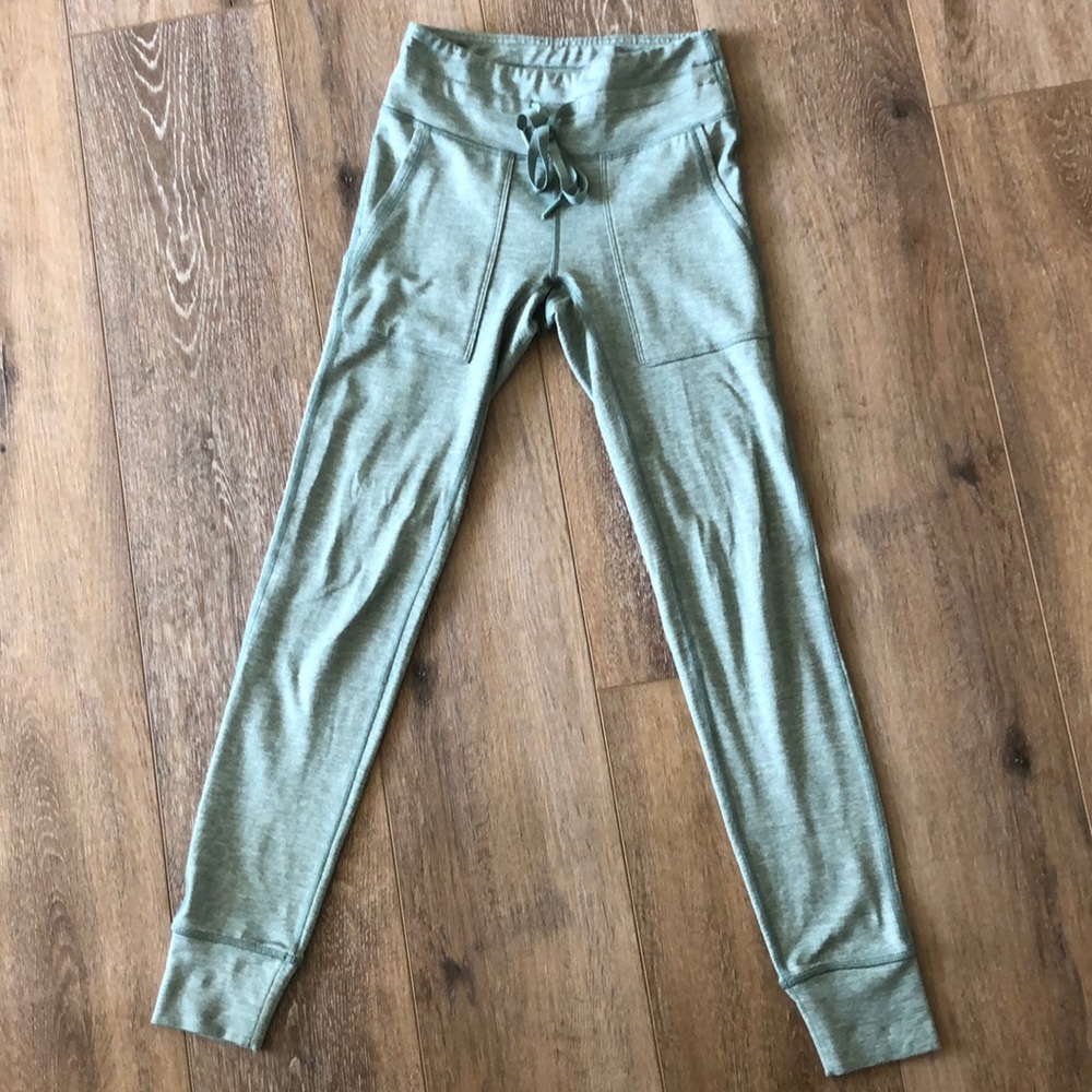 Aerie legging joggers!